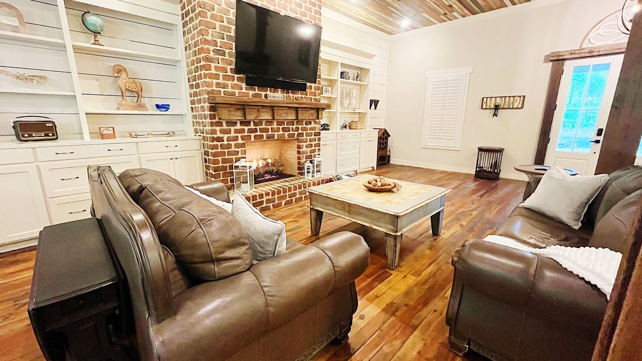 Photo of Livingroom in Hahira