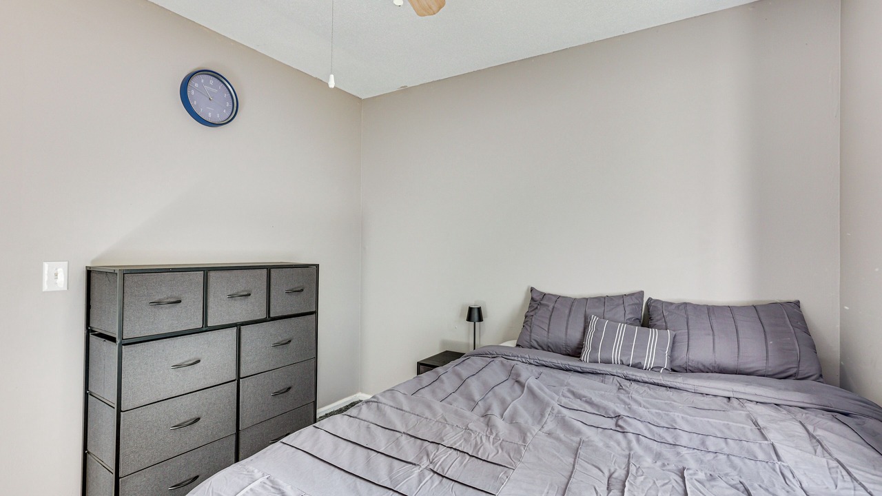Photo of Bedroom in Pooler