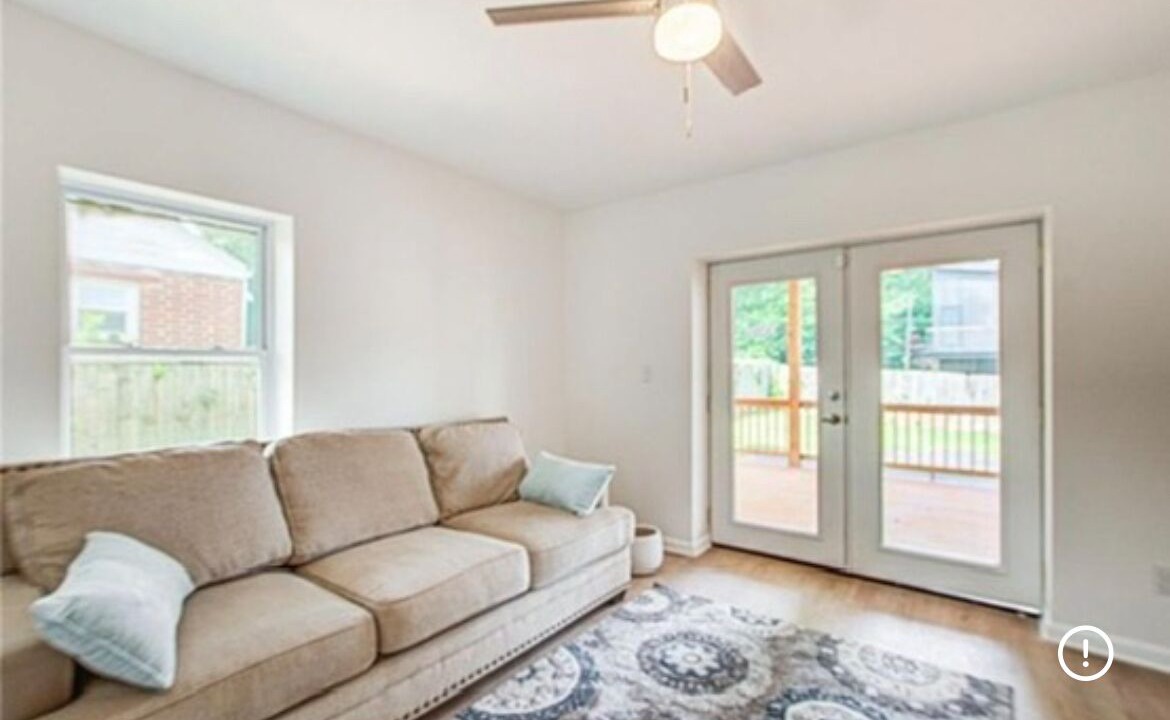 Photo of Livingroom in Capitol View