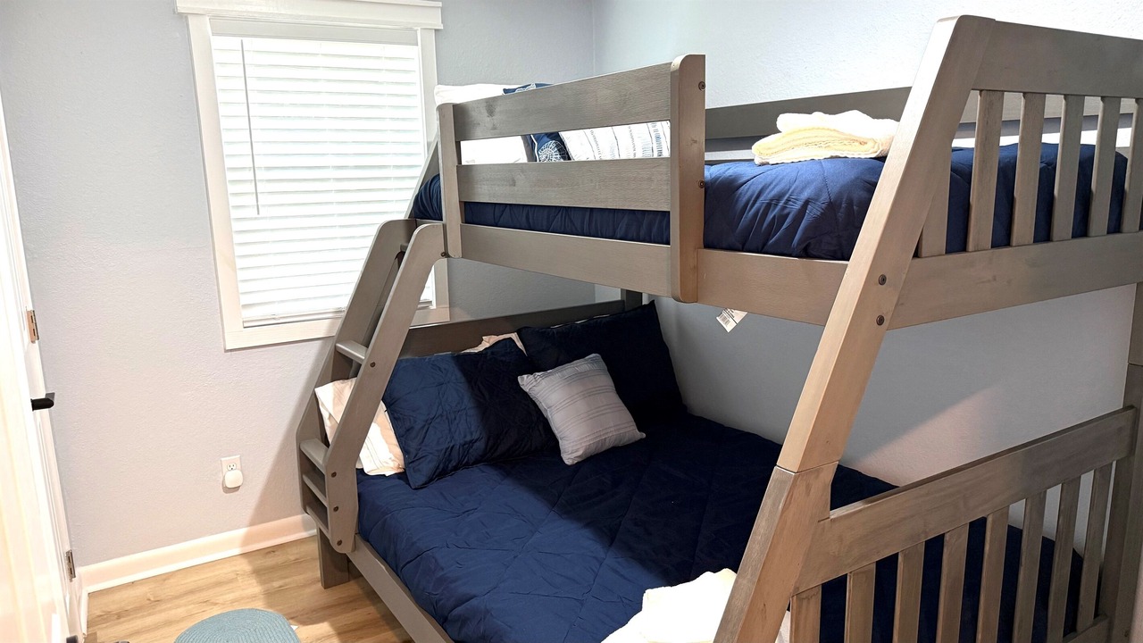 Photo of Bedroom in Magnolia Bluffs