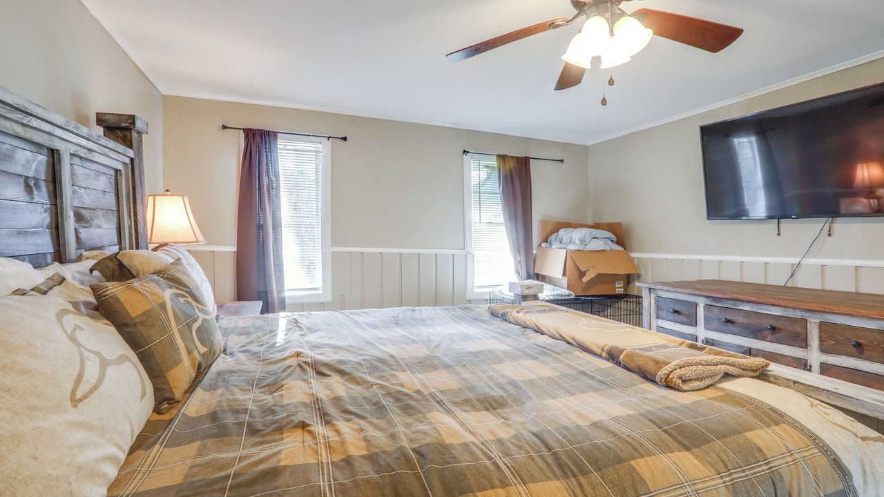 Photo of Bedroom in Independence