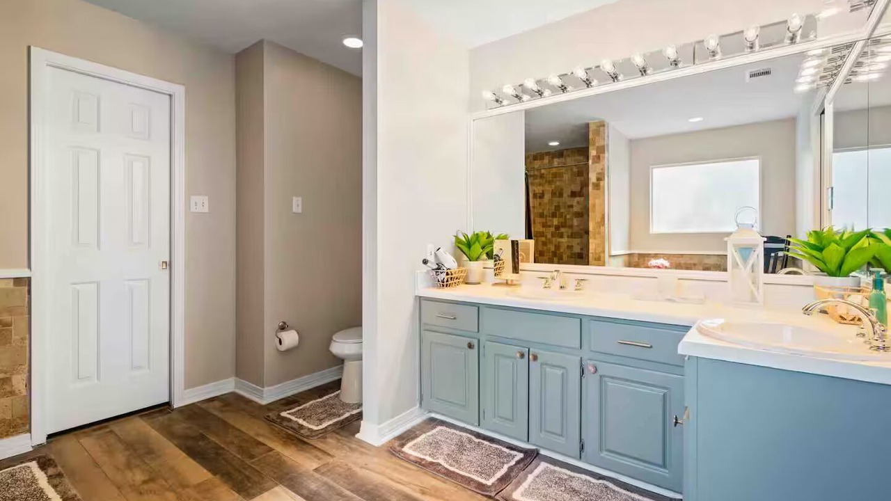 Photo of Bathroom in Daphne