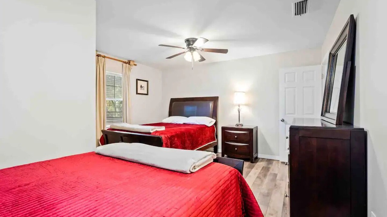Photo of Bedroom in Daphne