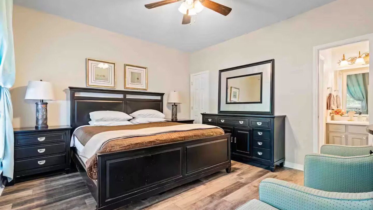 Photo of Bedroom in Daphne