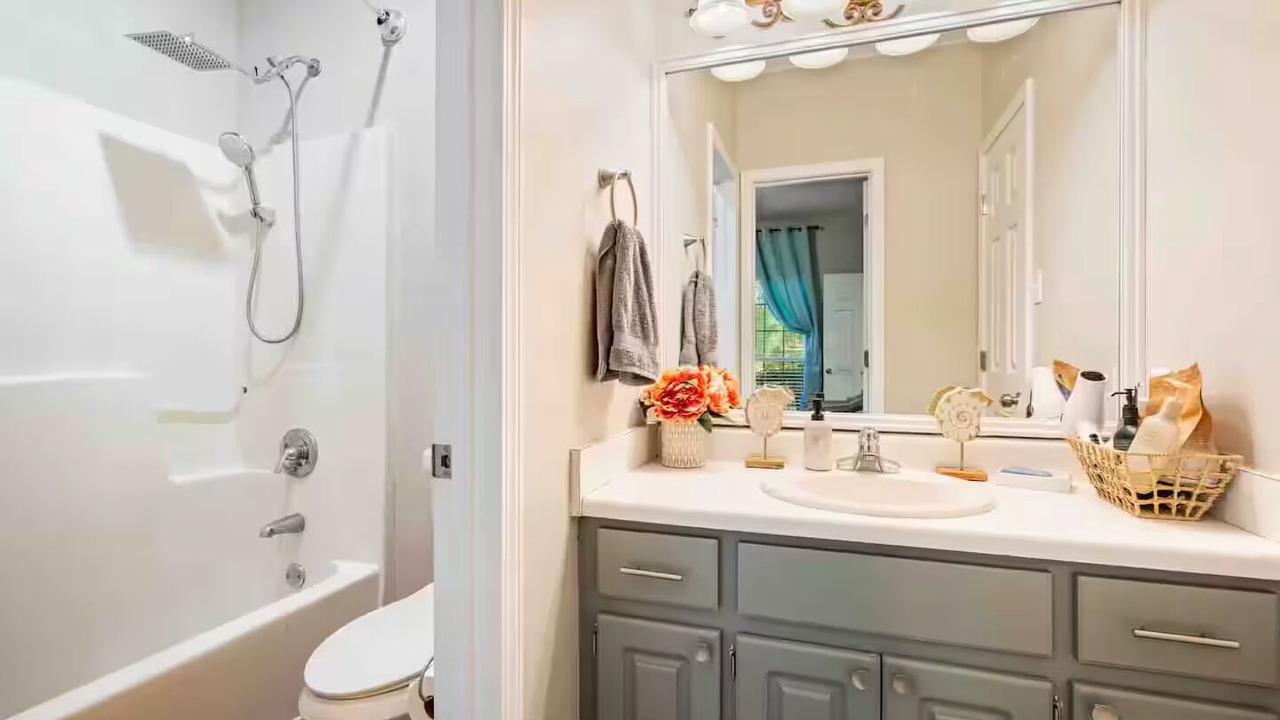 Photo of Bathroom in Daphne