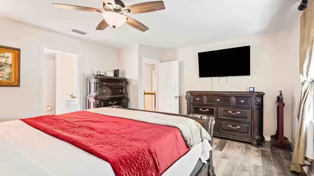 Photo of Bedroom in Daphne