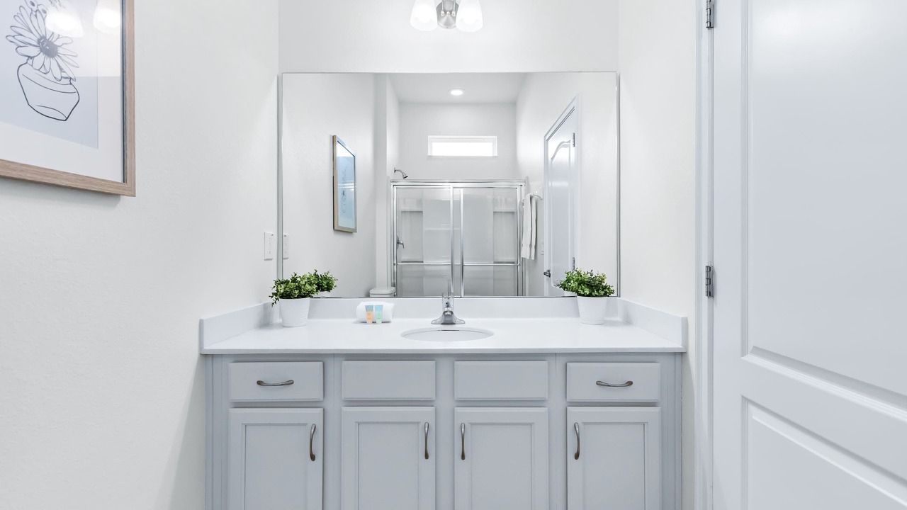 Photo of Bathroom in Loughman