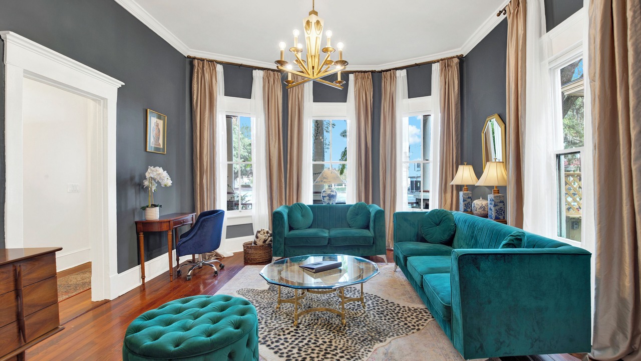 Photo of Livingroom in Metropolitan