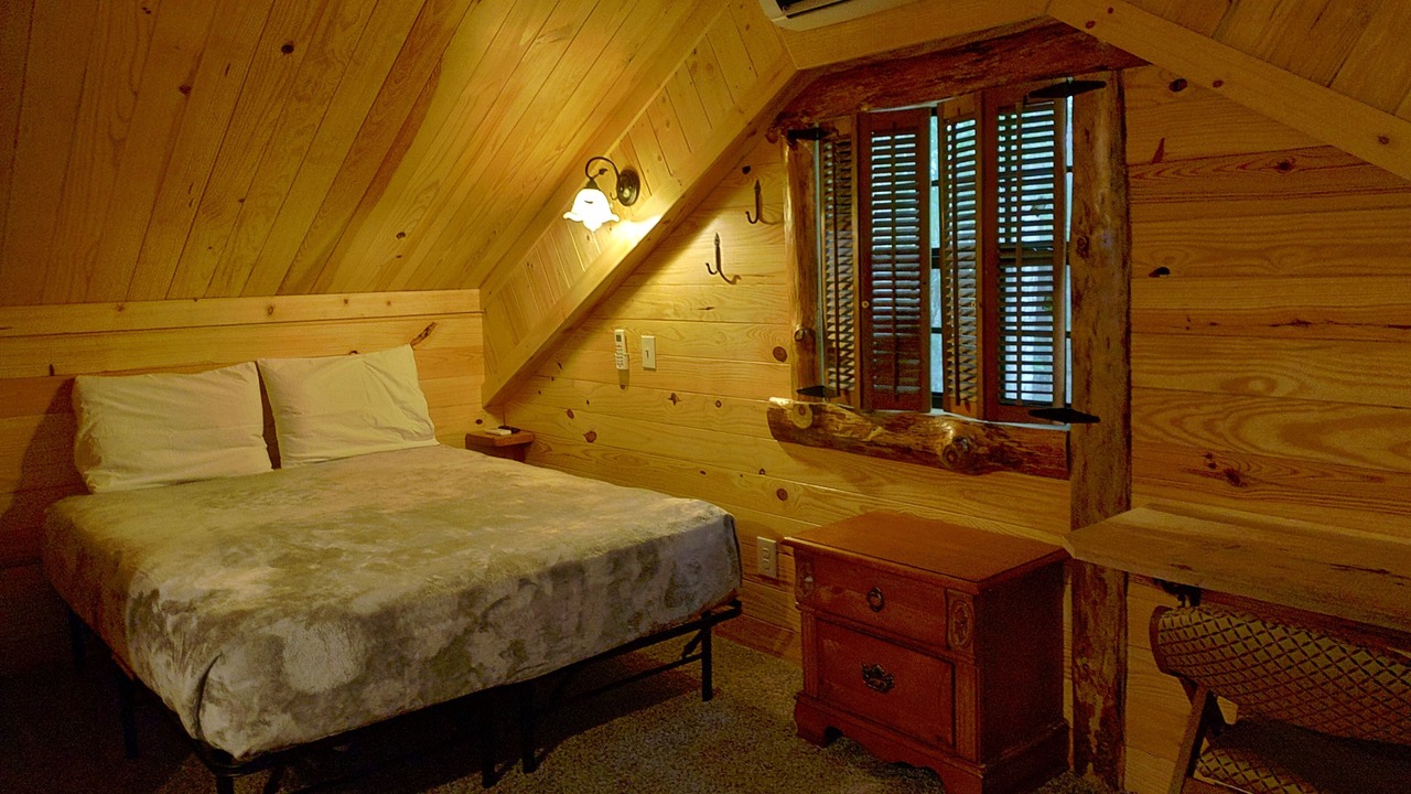 Photo of Bedroom in Enterprise