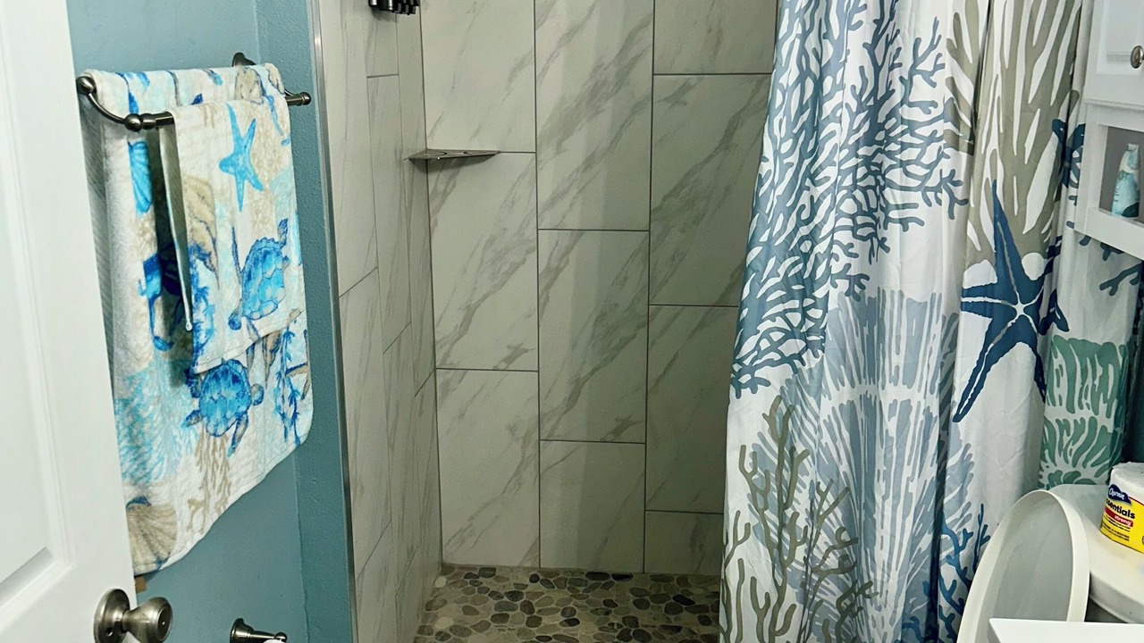 Photo of Bathroom in Navarre