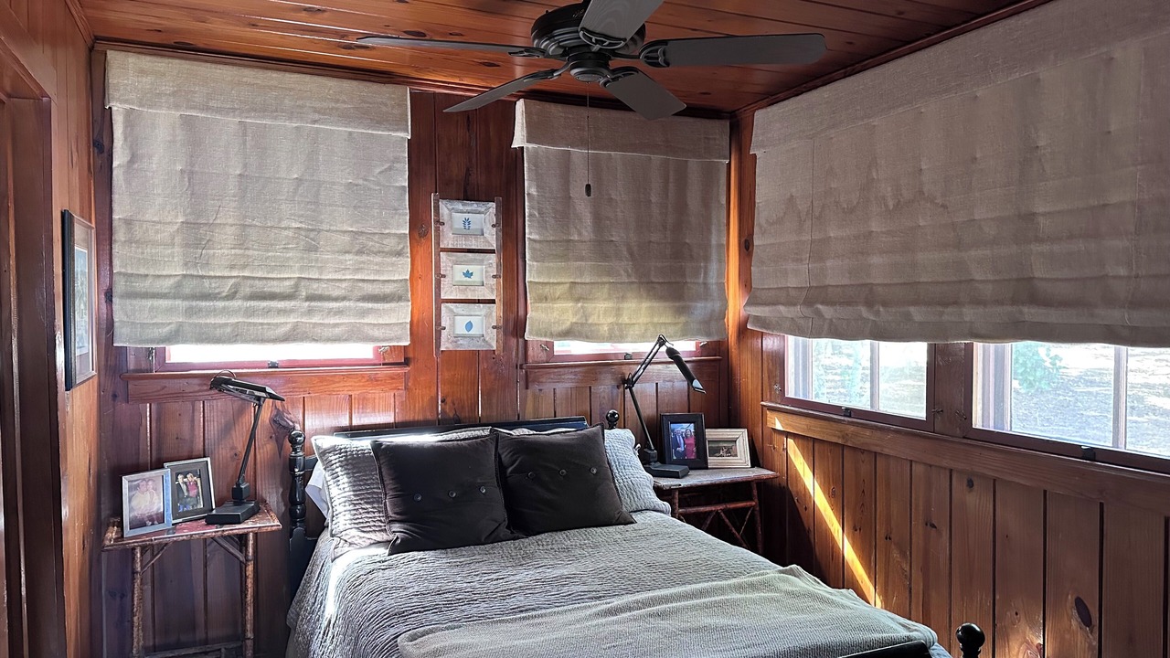 Photo of Bedroom in Foley