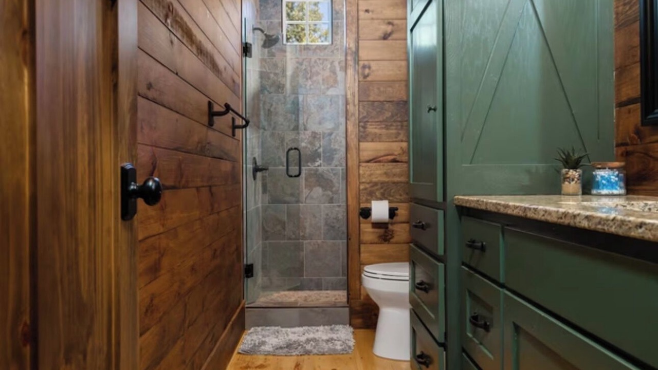Photo of Bathroom in Lake City