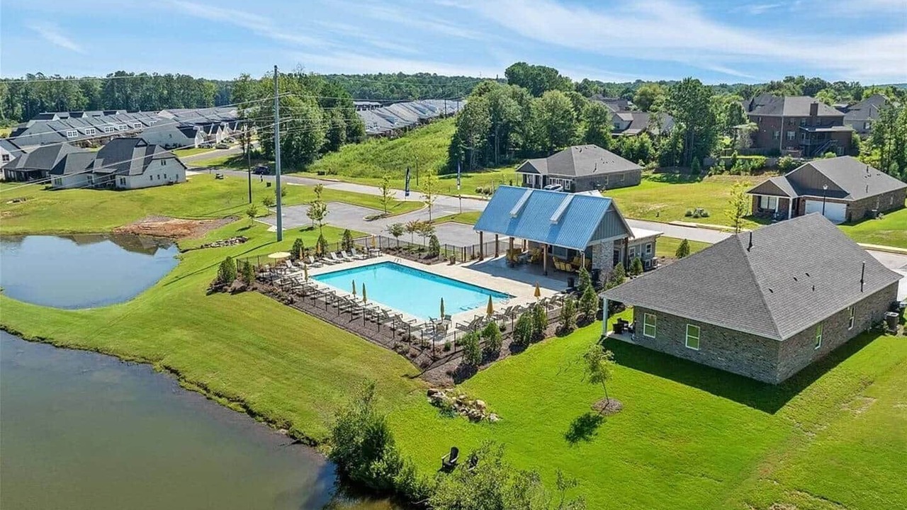 Photo of Outdoor in Auburn