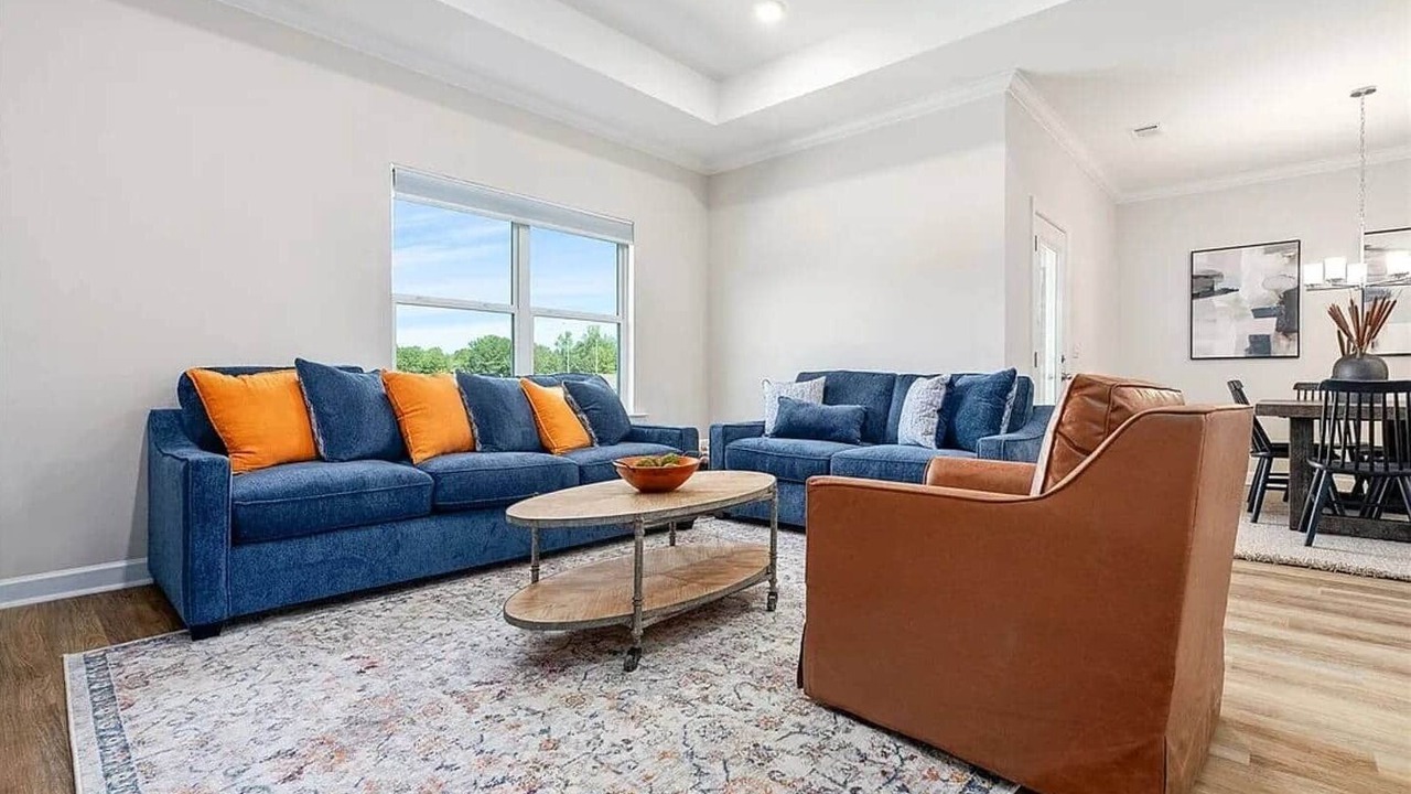Photo of Livingroom in Auburn