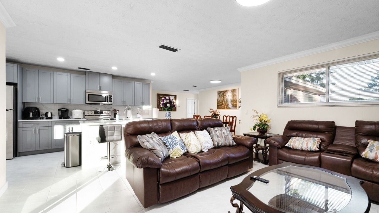 Photo of Livingroom in Sandalwood