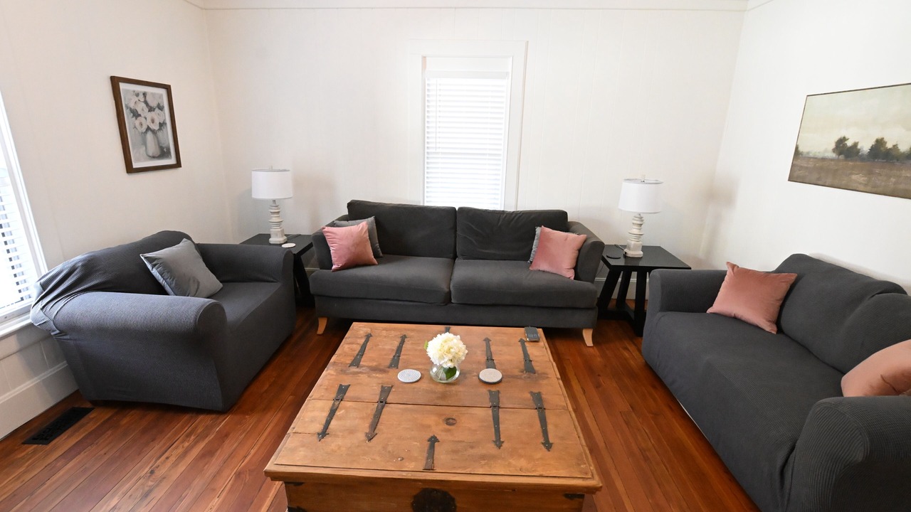 Photo of Livingroom in Thomasville