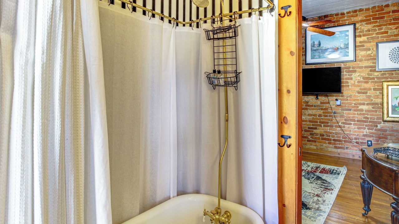 Photo of Bathroom in Enterprise