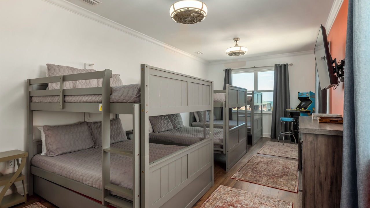 Photo of Bedroom in Dauphin Island