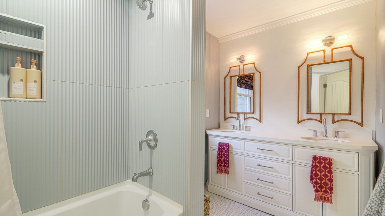 Photo of Bathroom in Eatonton