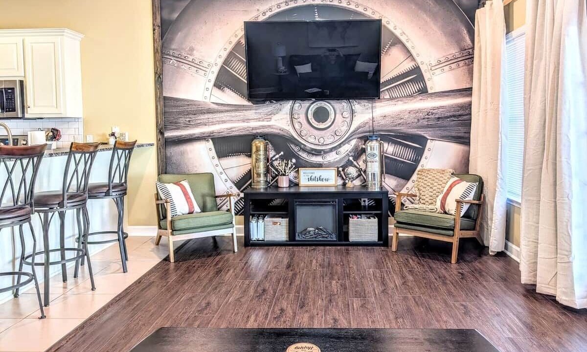 Photo of Livingroom in Enterprise