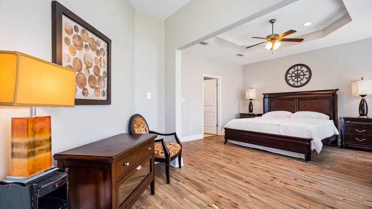 Photo of Bedroom in Semmes