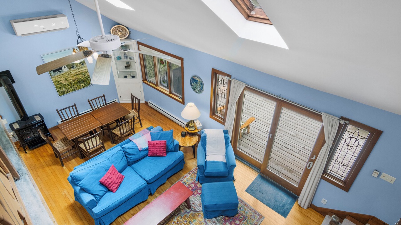 Photo of Livingroom in Empire
