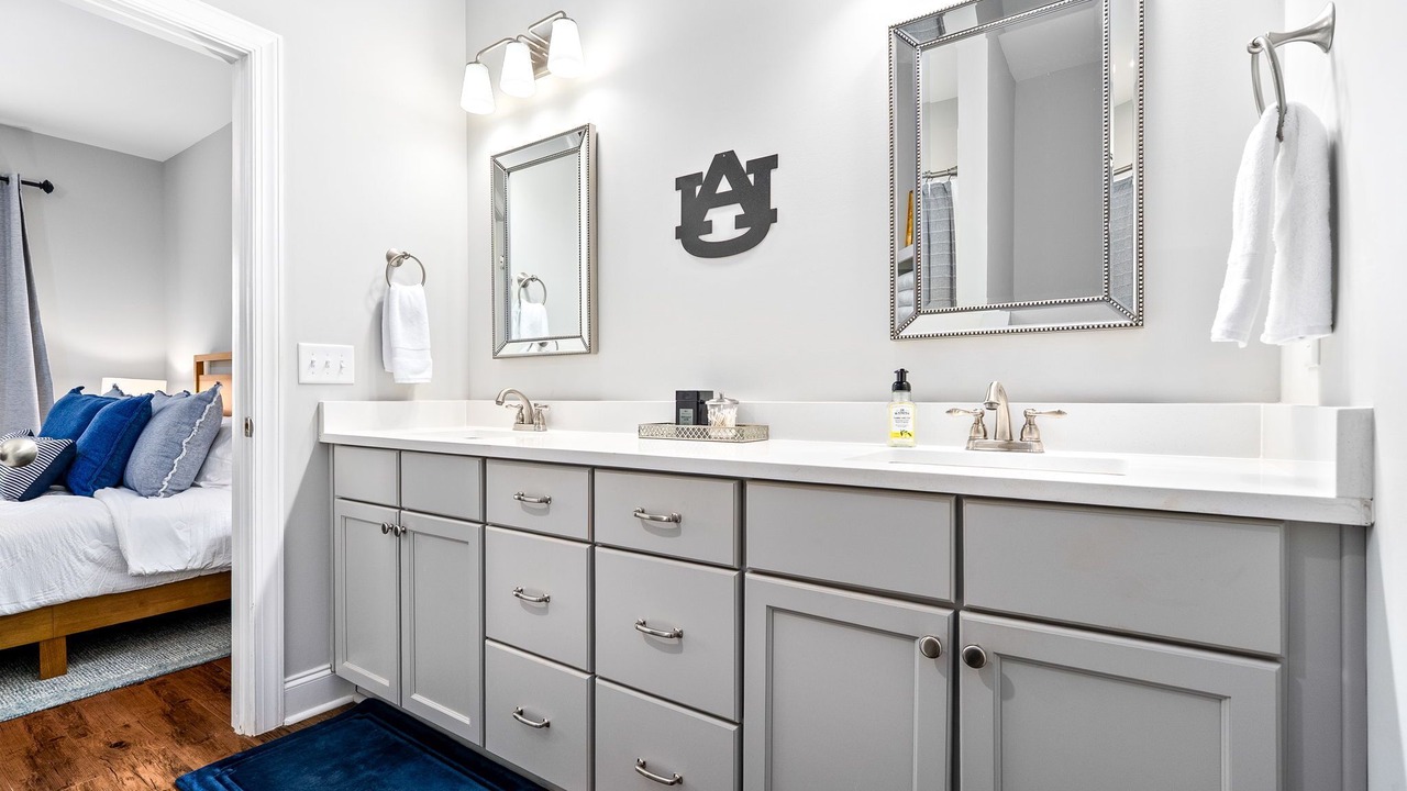Photo of Bathroom in Auburn