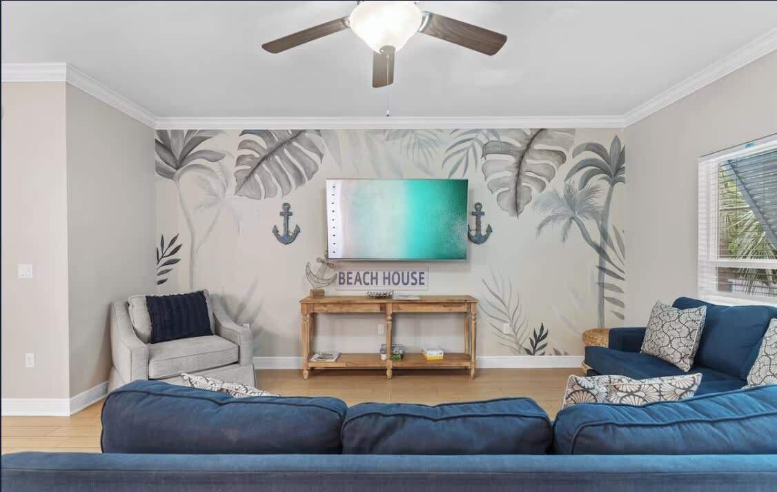 Photo of Livingroom in Villages of Crystal Beach