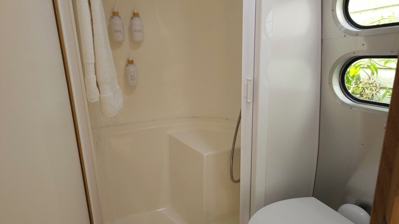 Photo of Bathroom in Bithlo