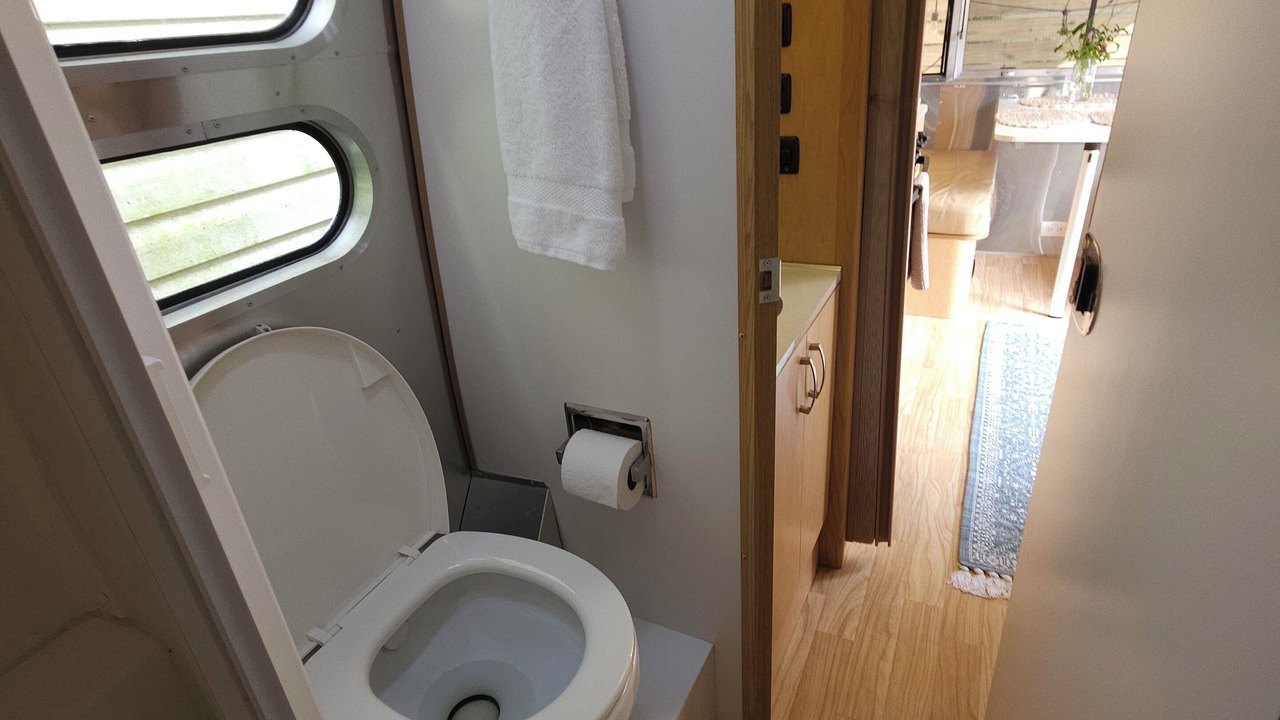 Photo of Bathroom in Bithlo