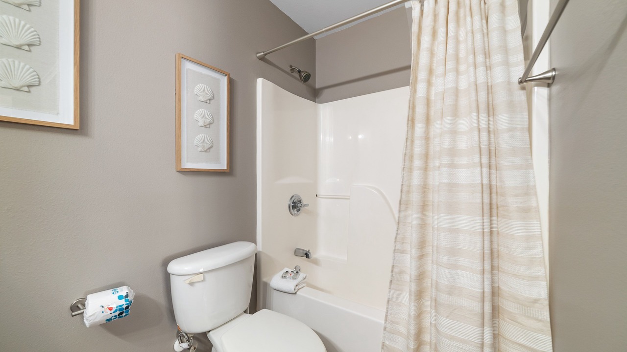 Photo of Bathroom in Gulf Shores