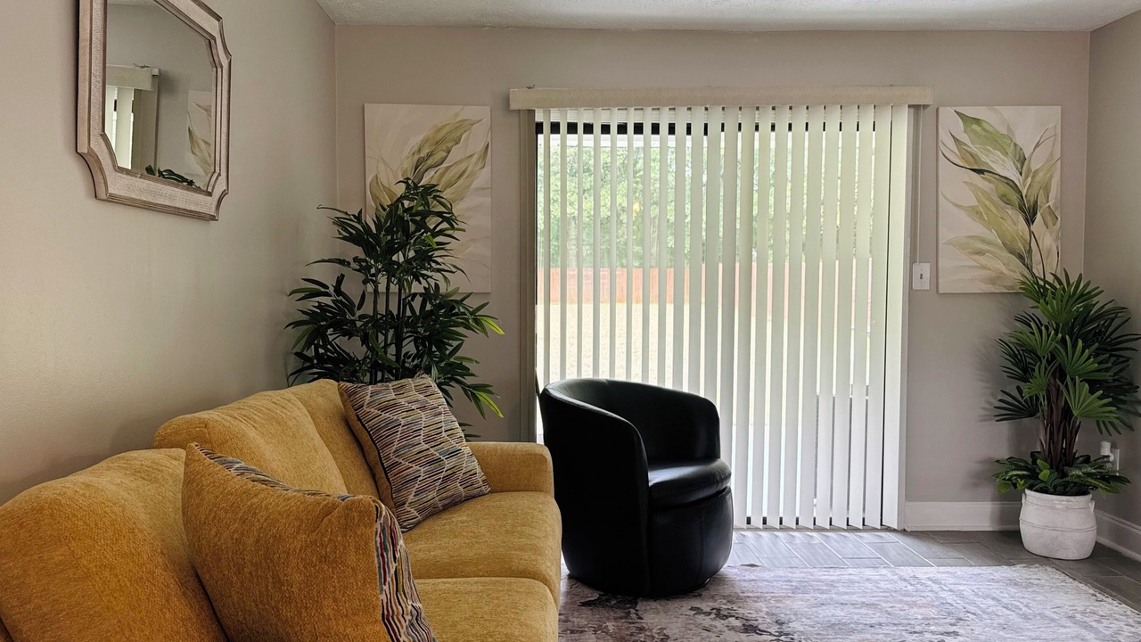Photo of Livingroom in Ellenwood