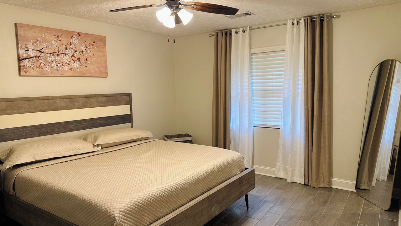 Photo of Bedroom in Ellenwood