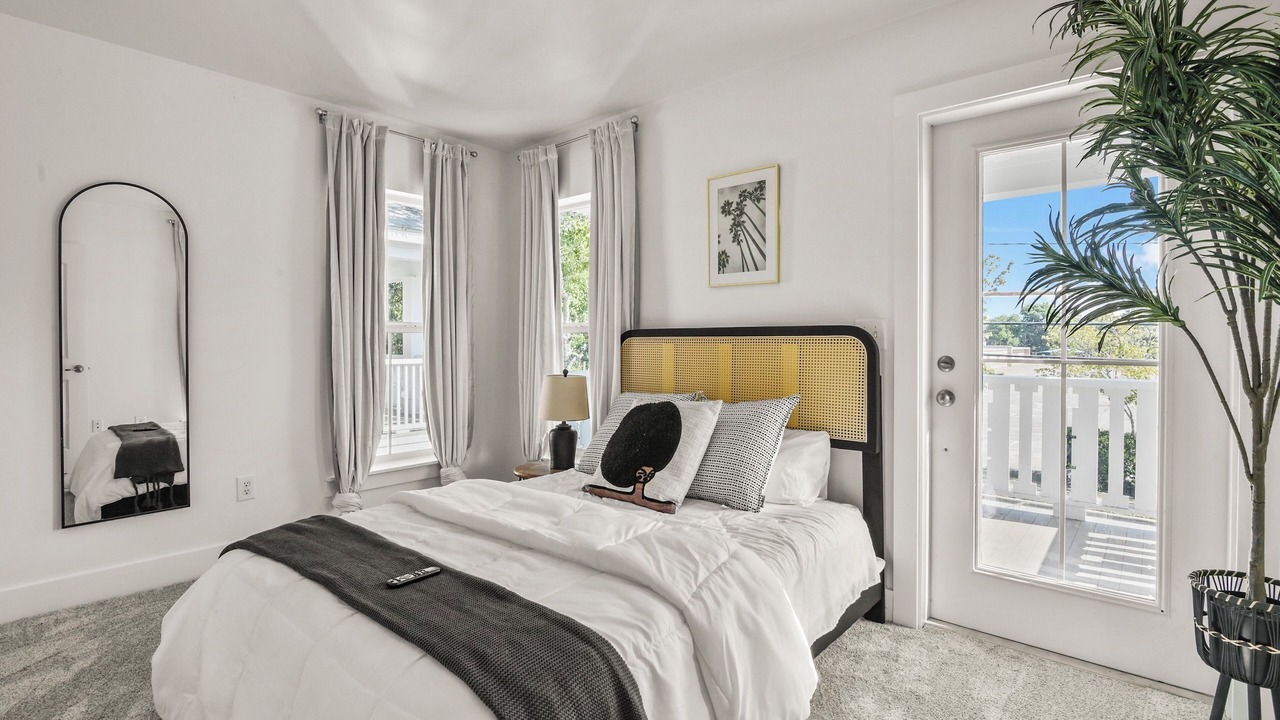 Photo of Bedroom in Ocean Springs