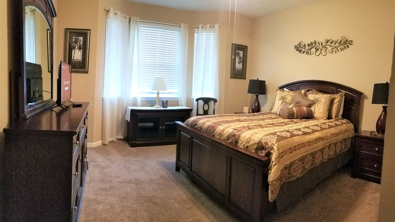 Photo of Bedroom in Loughman