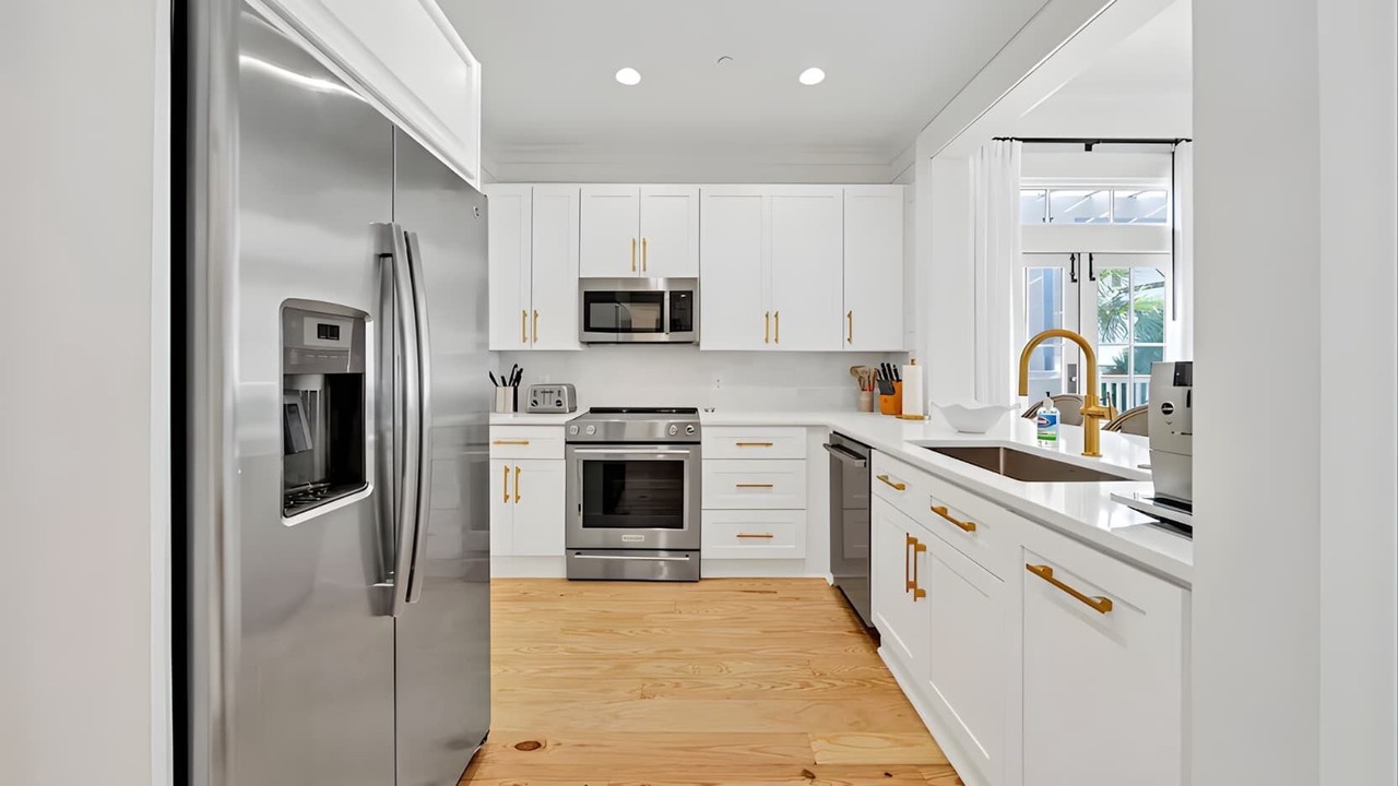 Photo of Kitchen in Beach District