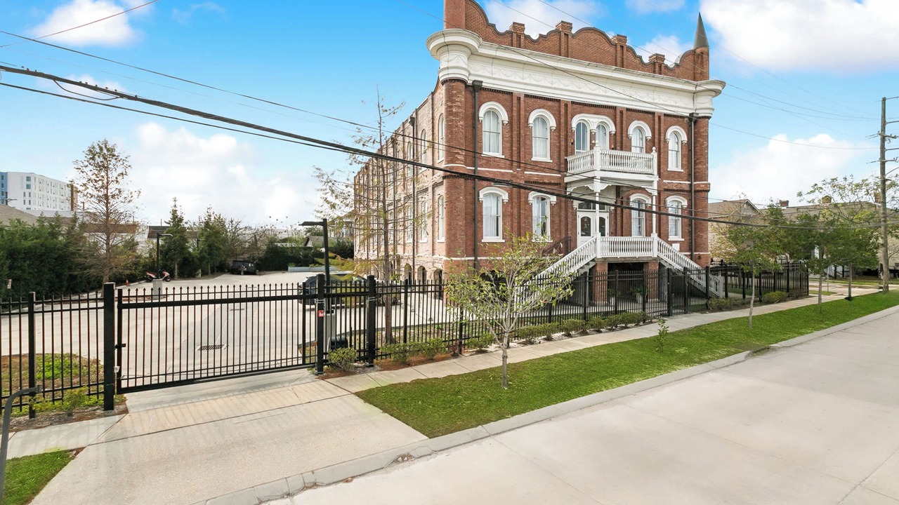 Photo of Outdoor in Tulane - Gravier