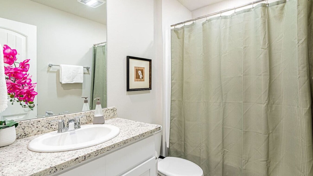 Photo of Bathroom in Broussard