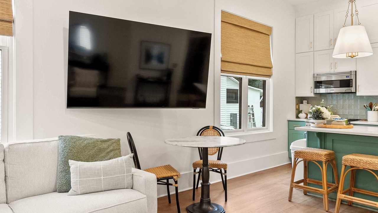 Photo of Livingroom in Druid City