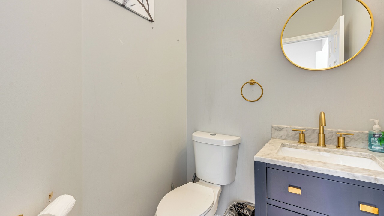 Photo of Bathroom in Stone Mountain