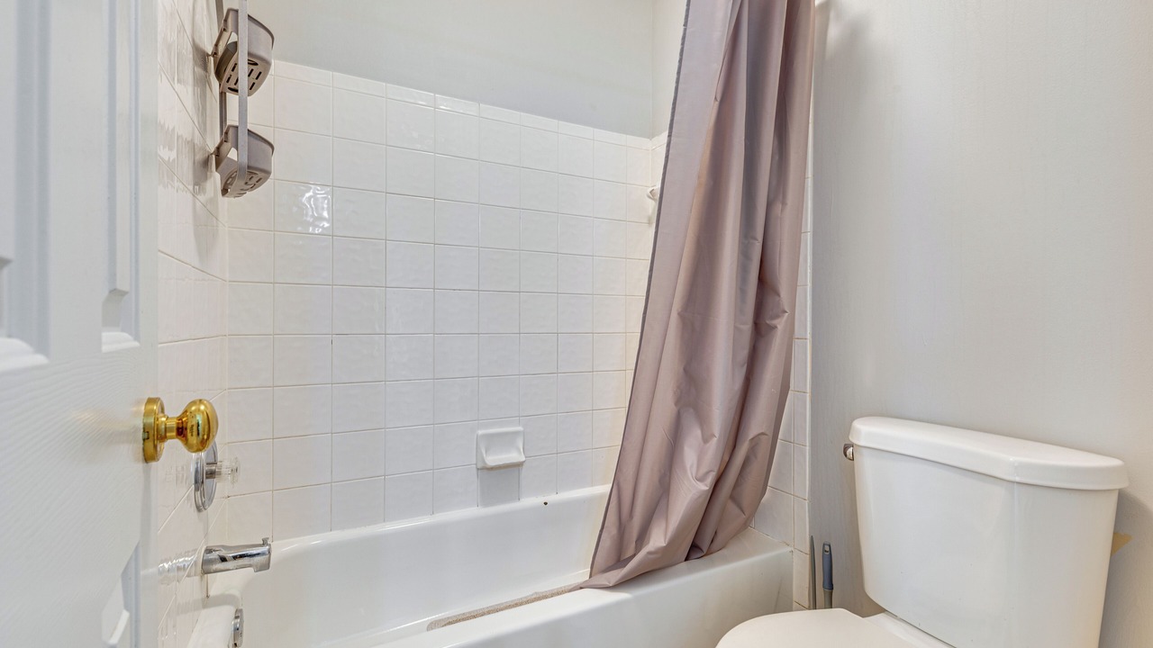 Photo of Bathroom in Stone Mountain
