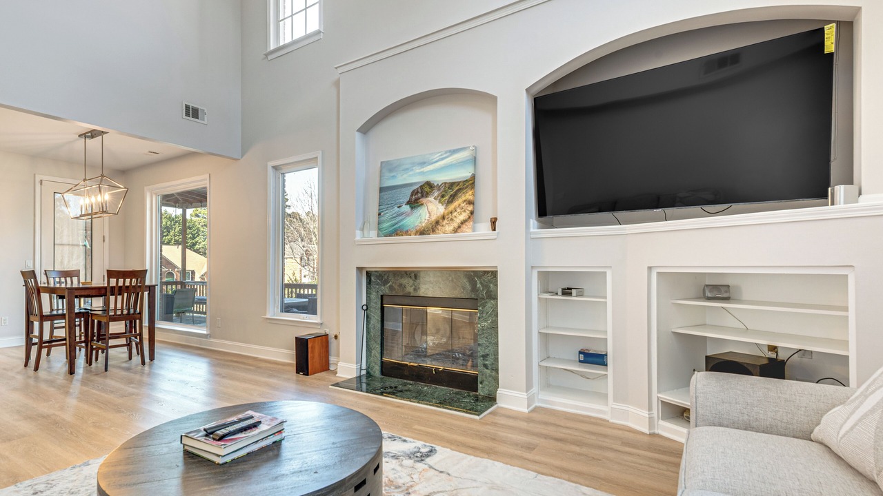Photo of Livingroom in Stone Mountain