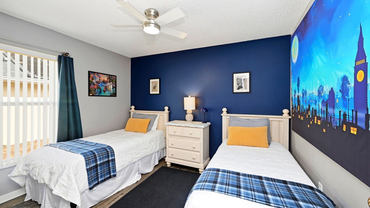 Photo of Bedroom in Florida Pines