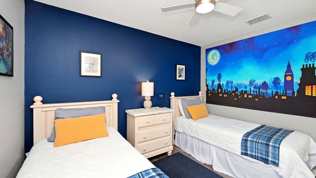 Photo of Bedroom in Florida Pines