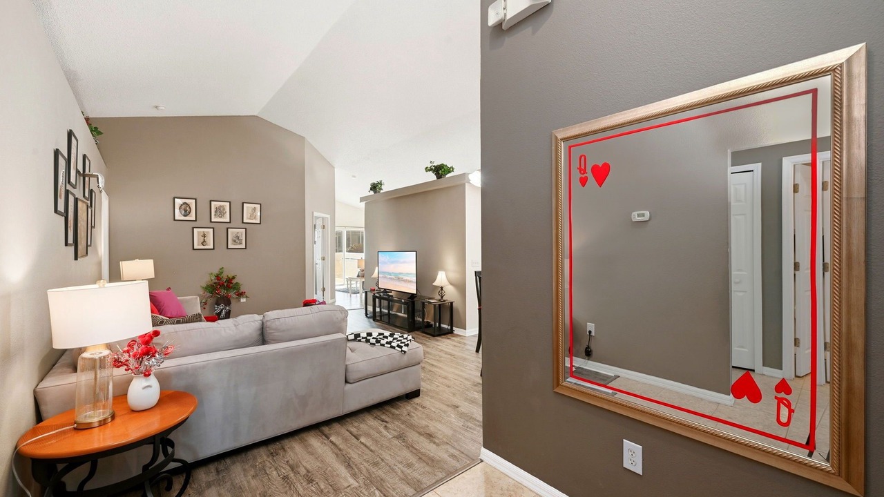 Photo of Livingroom in Florida Pines