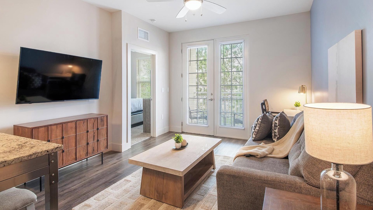Photo of Livingroom in Florida Center