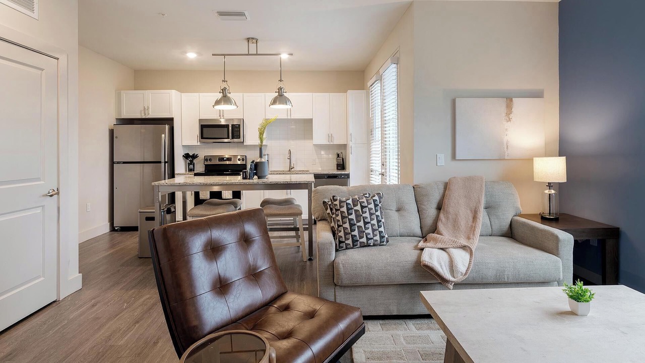 Photo of Livingroom in Florida Center