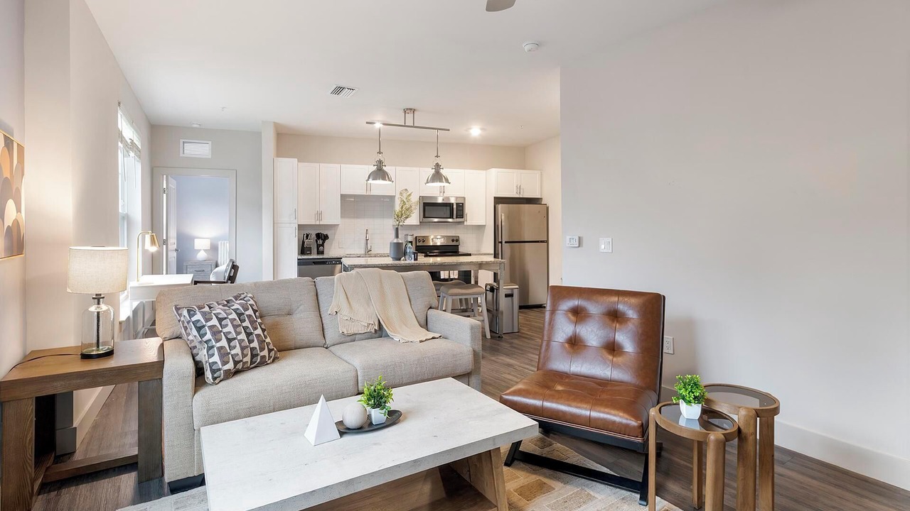 Photo of Livingroom in Florida Center
