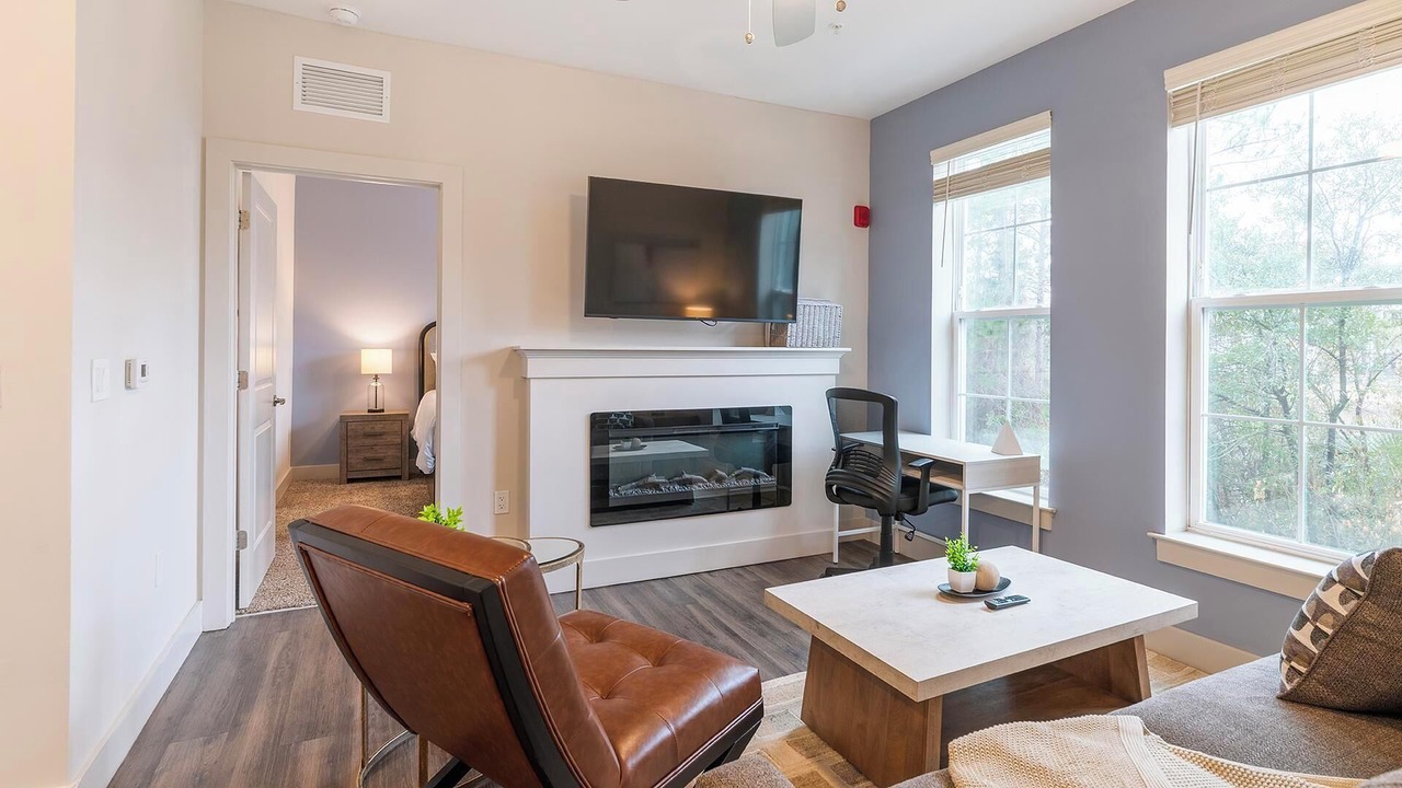 Photo of Livingroom in Florida Center