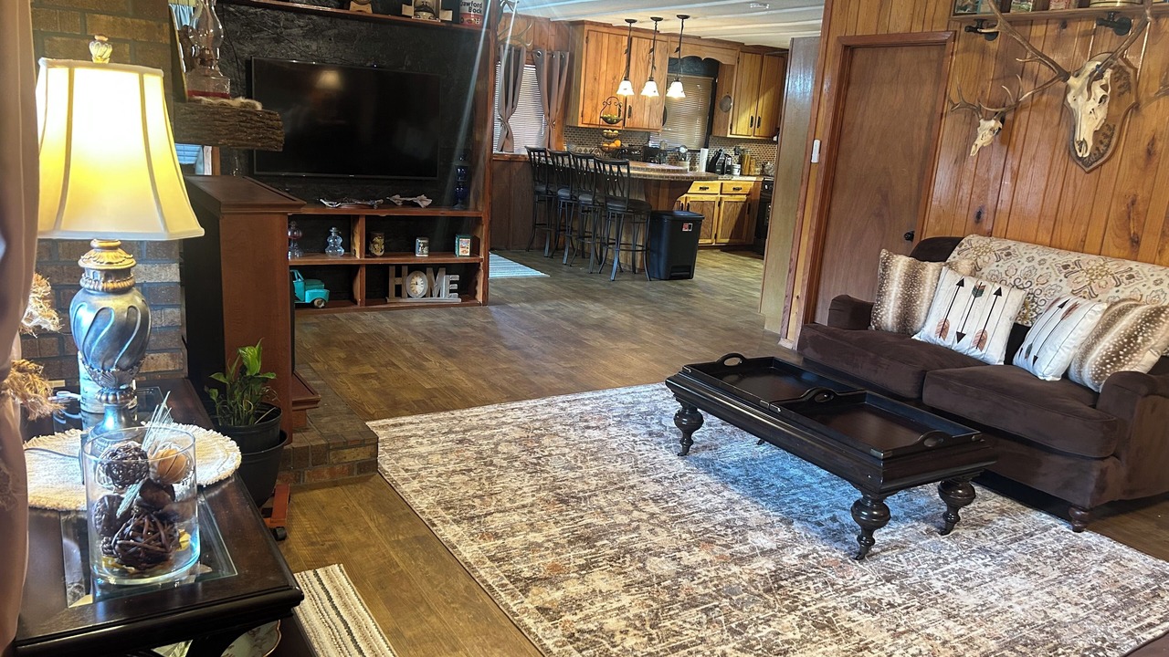 Photo of Livingroom in Chapman
